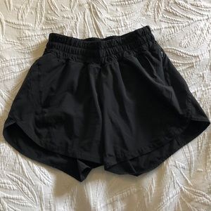 Lululemon Track That High-Rise Lined Short 5”